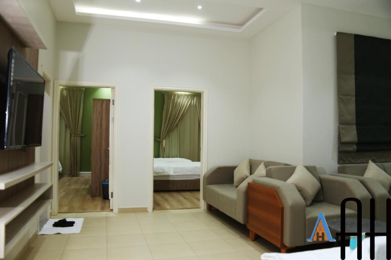 Appartement لمسات الخير الخيالة للشقق المخدومةah Riyad